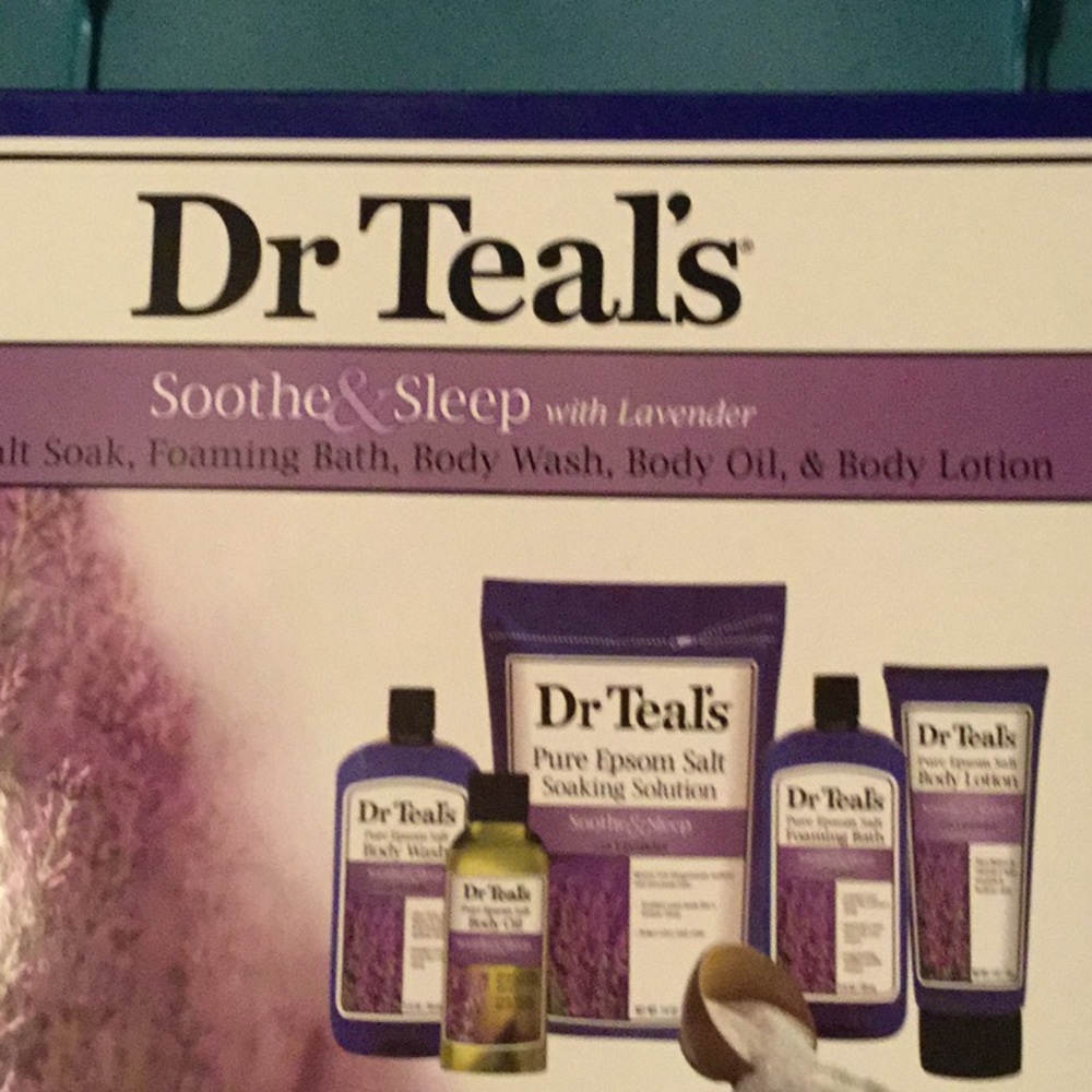 Dr Teals Soothe & Sleep with Lavendar - Picture 3 of 3
